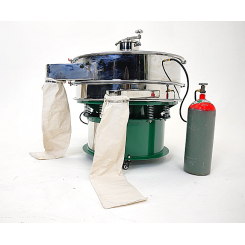 Tom's Grasshopper Cryogenic Kief Sifter Giant