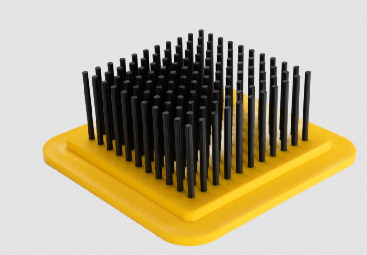 The Metering Tray Clearing Tool is used when material is too resinous to fall out of the Metering Tray by gravity alone.  This single unit is compatible with the 109mm, 98mm, 84mm, and 70mm Adjustable Metering Trays.
