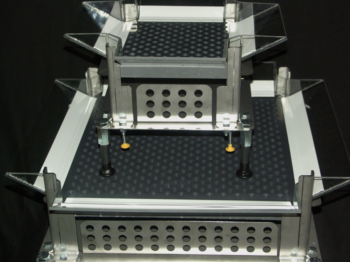Uluru Vernietigen Kalmte Thousand per Hour 512 Joint Rolling Machine - ON SALE! - California Trim Store Uluru Vernietigen Kalmte Thousand per Hour 512 Joint Rolling Machine - ON SALE! - California Trim Store